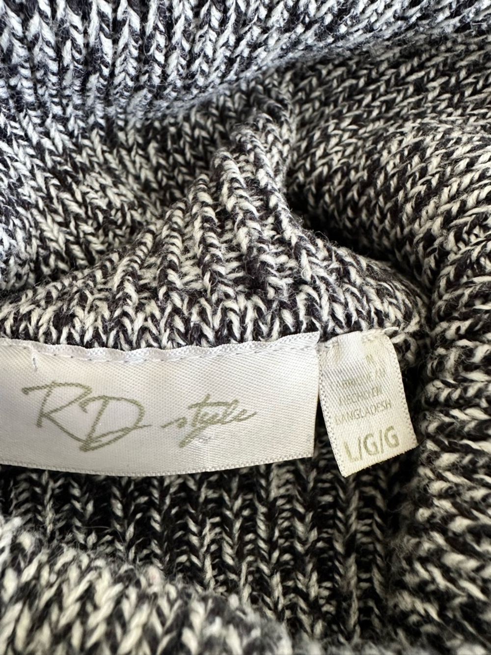 RD Style Grey Marled Turtleneck Sweater - Picture 4 of 7